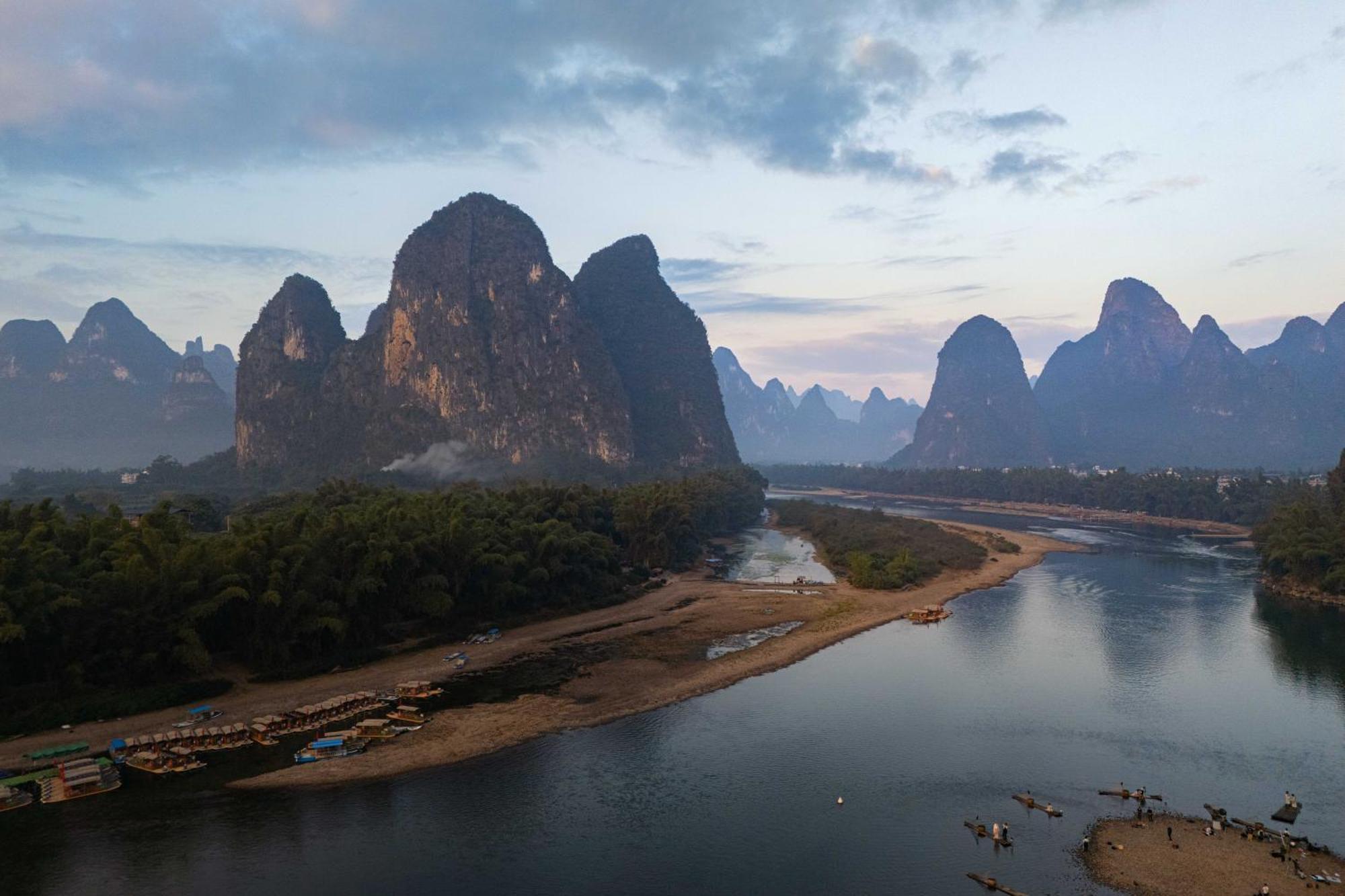 Guilin Village Creek Inn-Free Private Car Pick Up Station Stay 3 Nights Exterior photo